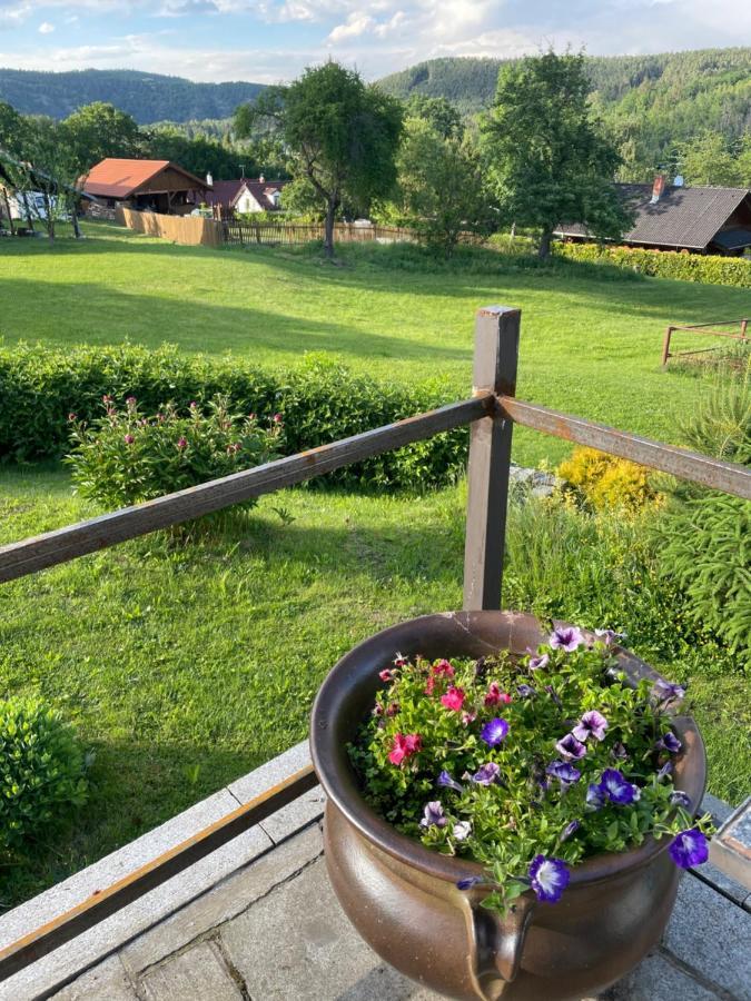 Villa Runch Smilovice Chotilsko Esterno foto